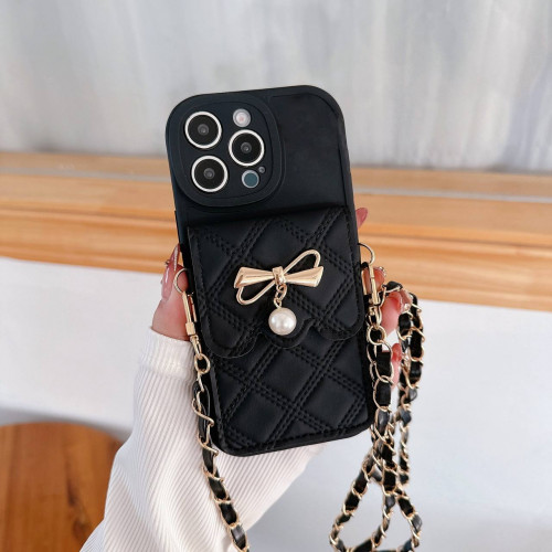 Chain & Bow by Cartier(00201790)